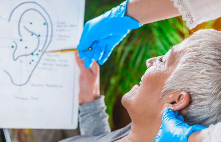 Auriculoterapia e Saúde Mental: Tratando Ansiedade e Estresse de Forma Natural