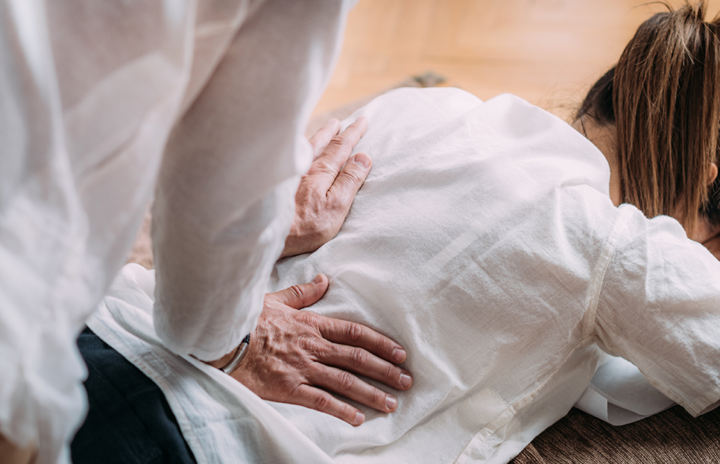 Shiatsu e Acupuntura: Técnicas Complementares para o Equilíbrio Energético e Bem-Estar